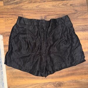 Aritzia Wilfred High Waist Black Shorts